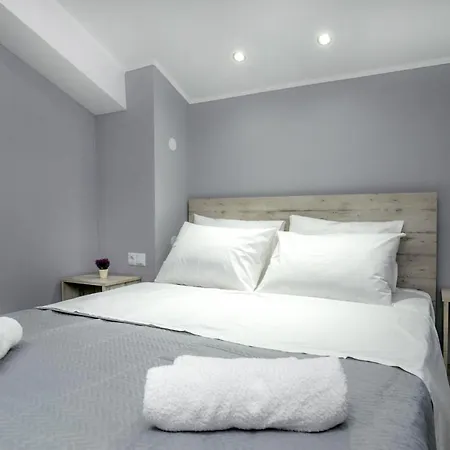 Apartamento Aliki's *