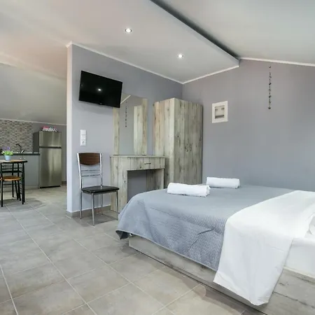 Apartamento Aliki's *